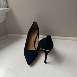 Tory Burch Elana Black Suede Heel with Logo Plate Heel Embellishment